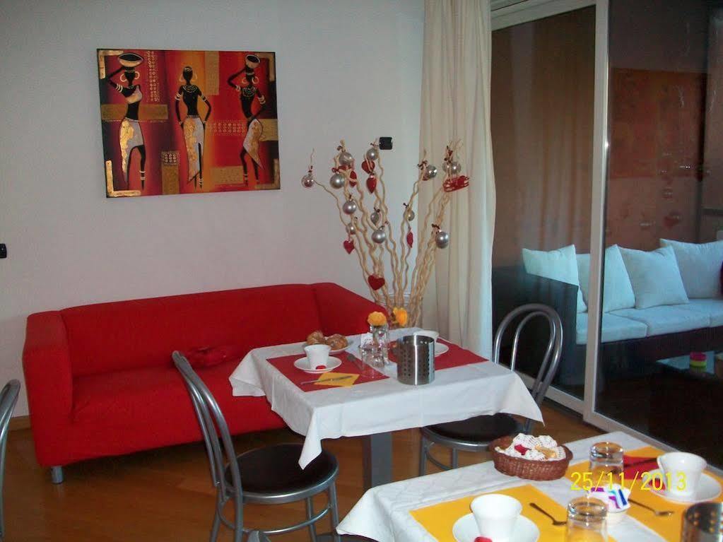 B&B Botton D'Oro Basiglio Bagian luar foto